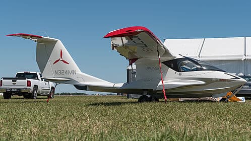 N324MN aircraft
