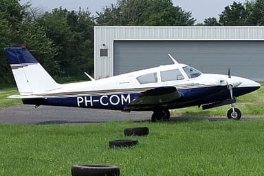 PH-COM