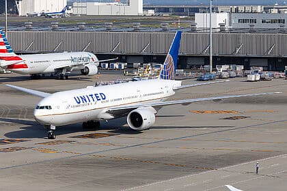 N76010 aircraft